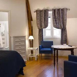 Hotel Le Vieux Pont ***