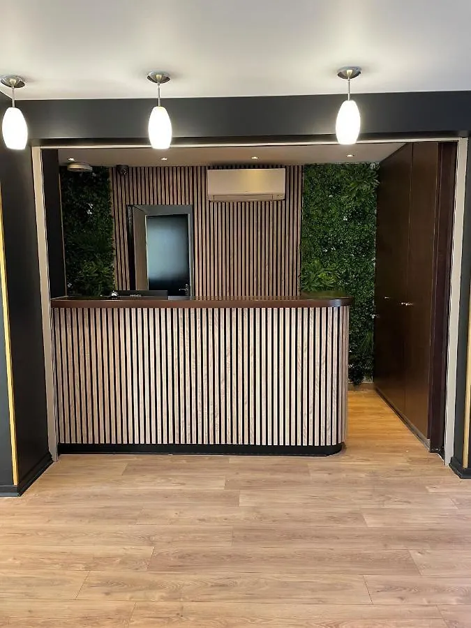 Hotel Gallia קאן 3*,  צרפת
